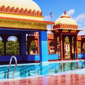 Charan Kamal Hotel